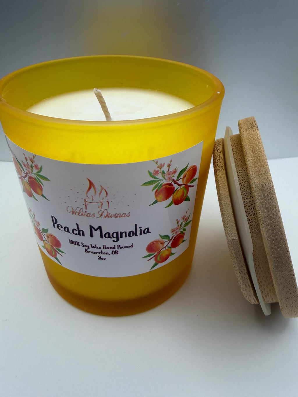 Peach magnolia candle